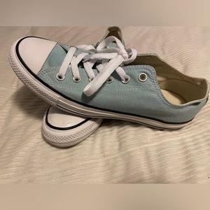 CONVERSE Chuck Taylor All Star Low Rise Sneaker - Baby Blue - Size 10